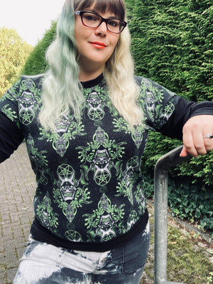 Adults Tshirt - All in one sleeve -Curved Fit